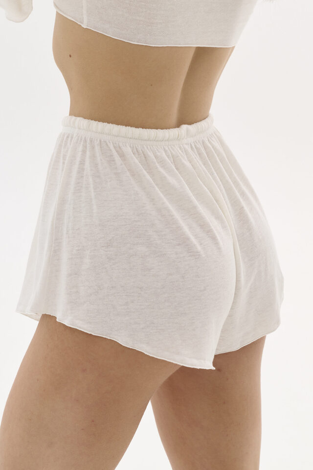 ШОРТЫ AIR цвет БЕЛЫЙ