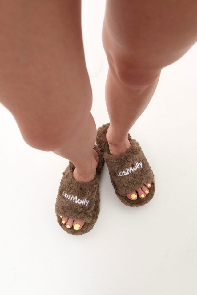 Тапки SNOP цвет КОРИЧНЕВЫЙ